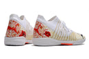 Chuteira Futsal Puma Future Z 1.3 IC Branca e Rosa "Liberty"