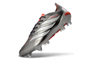 Chuteira Campo PREDATOR ACCURACY+  26 SG BOOTS (Prata e branco)