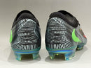 Chuteira Campo Nike Phantom GX III (preta, verde e vermelha)